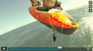 Tyson Poor showing us his favorite freestyle fin the MAKANI KOI 18 cm